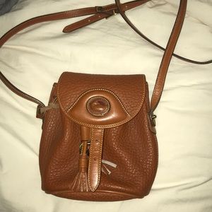 Dooney & Bourke satchel bag